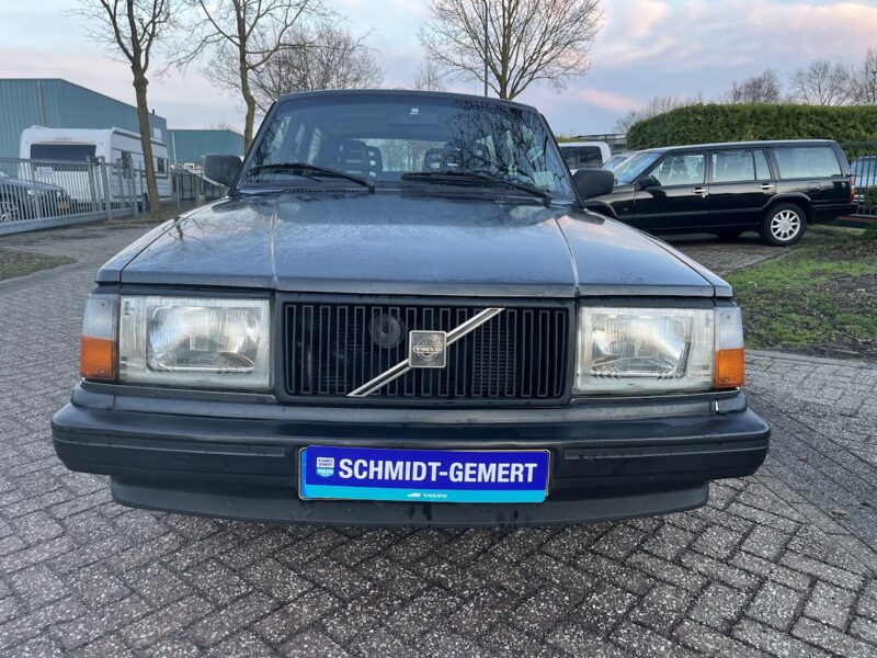 1993 Volvo 240 Polar-2
