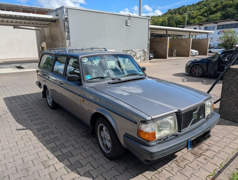 1984 Volvo 240 GLT Aut-1